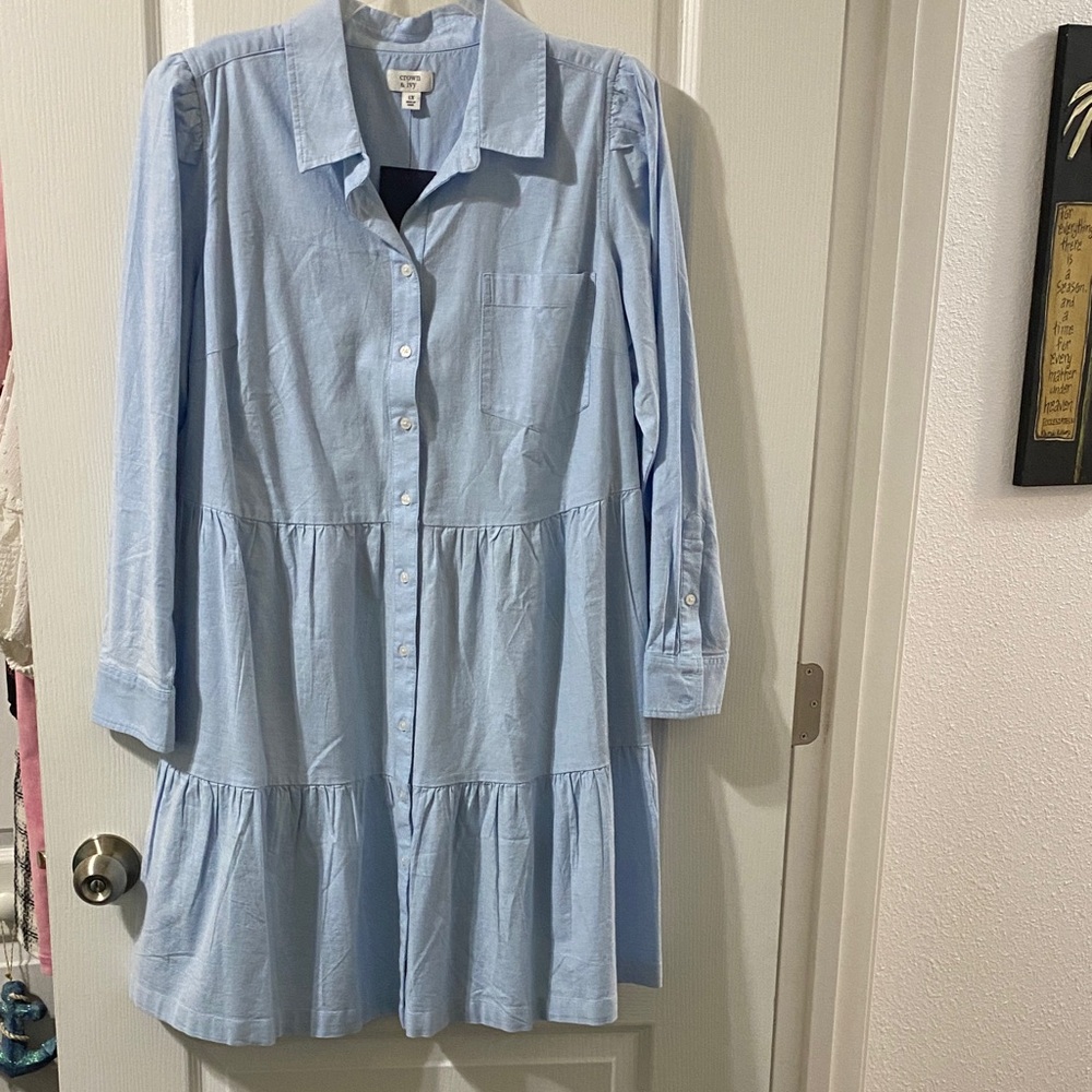 crown & ivy Light Blue Tiered Midi Shirt Dress